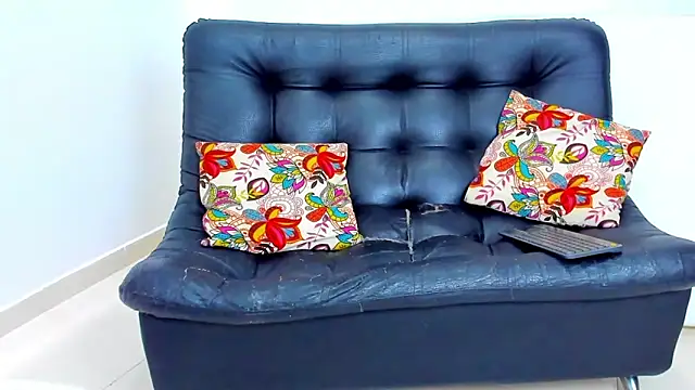 AlfredWalker online show from October 8, 2025, 12:58 pm