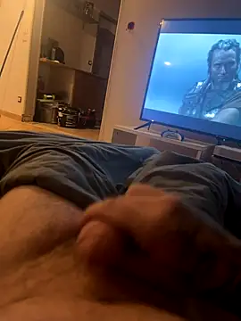 Snapshot of RenaudS-02 chatting on October 1, 2025, 8:26 pm RenaudS-02 online show from October 1, 2025, 8:26 pm