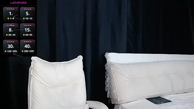 Snapshot of qianqian_ chatting on January 6, 2025, 11:18 am qianqian online show from January 6, 2025, 11:18 am