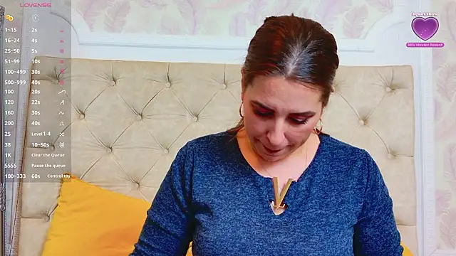 Snapshot of KarinaNoir chatting on February 23, 2026, 12:35 pm KarinaNoir online show from February 23, 2026, 12:35 pm