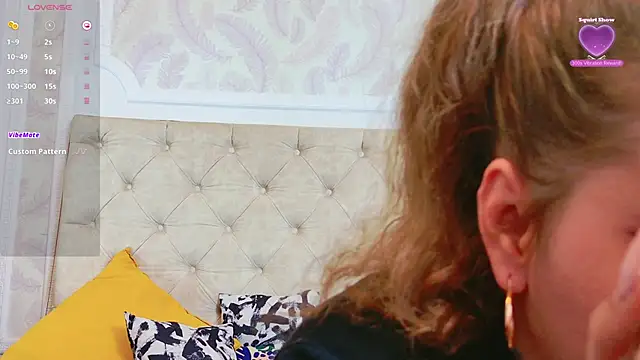 Snapshot of KarinaNoir chatting on March 4, 2026, 4:51 am KarinaNoir online show from March 4, 2026, 4:51 am