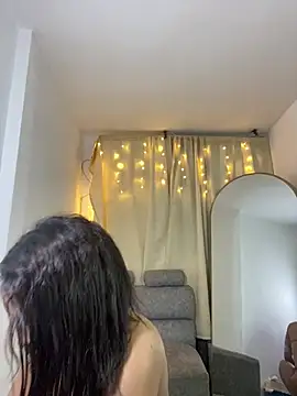  diamondpamela online show from February 18, 2026, 3:13 am