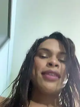 Snapshot of _diamondpamela chatting on May 16, 2026, 12:18 am diamondpamela online show from May 16, 2026, 12:18 am