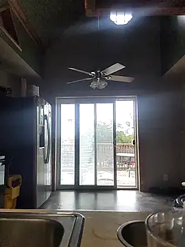 Snapshot of AriannaPena chatting on October 5, 2025, 9:45 pm AriannaPena online show from October 5, 2025, 9:45 pm