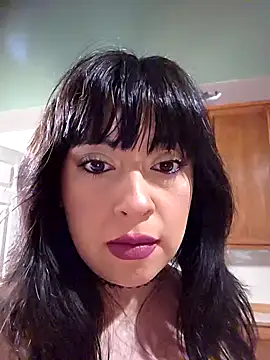 Snapshot of AriannaPena chatting on October 17, 2025, 11:40 pm AriannaPena online show from October 17, 2025, 11:40 pm