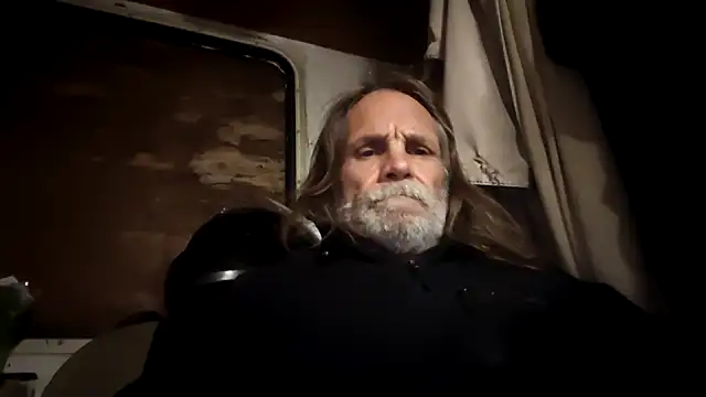 Fluxus532xh online show from November 3, 2025, 7:20 am