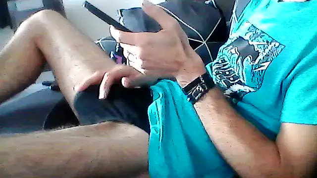 mickzizi online show from November 6, 2025, 1:01 pm