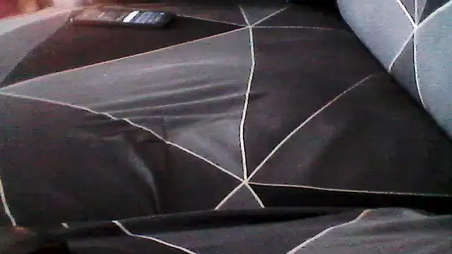 mickzizi online show from November 18, 2025, 12:53 pm