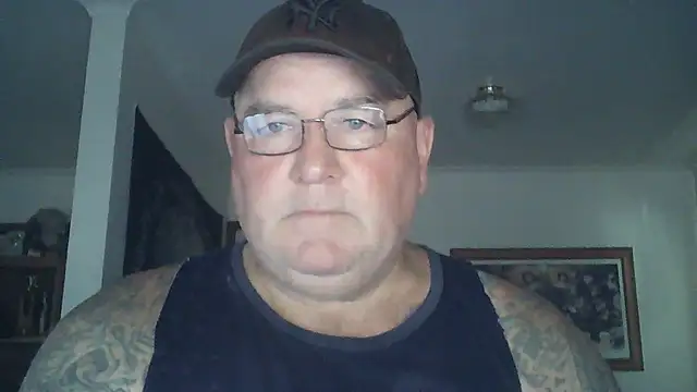 Snapshot of HOTANAL chatting on January 14, 2025, 1:26 am HOTANAL online show from January 14, 2025, 1:26 am