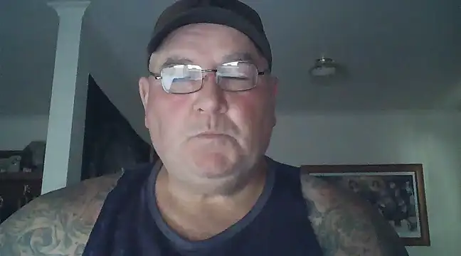 Snapshot of HOTANAL chatting on February 5, 2025, 1:26 am HOTANAL online show from February 5, 2025, 1:26 am