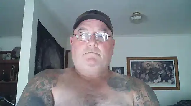 Snapshot of HOTANAL chatting on February 16, 2025, 4:31 am HOTANAL online show from February 16, 2025, 4:31 am