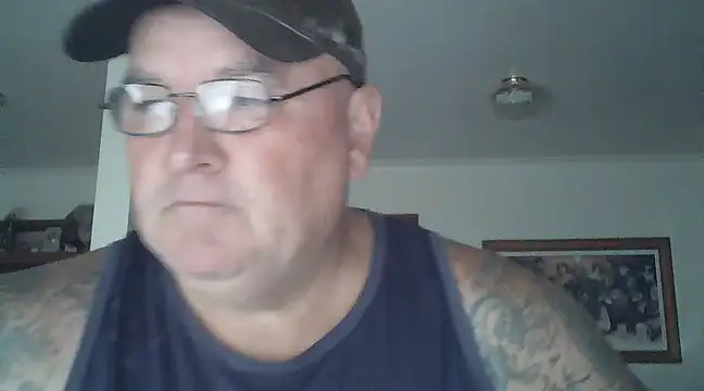 Snapshot of HOTANAL chatting on February 19, 2025, 12:57 am HOTANAL online show from February 19, 2025, 12:57 am