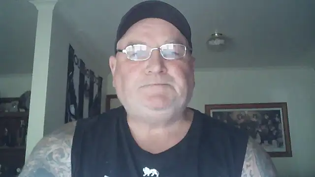 HOTANAL online show from December 19, 2025, 3:24 am