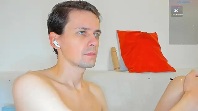 Jasper Sun online show from October 19, 2025, 9:37 pm