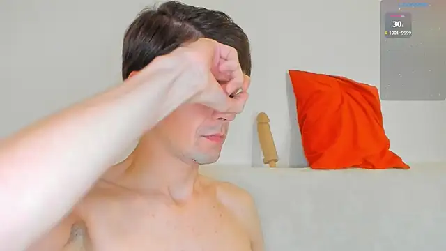 Jasper Sun online show from October 22, 2025, 8:52 pm