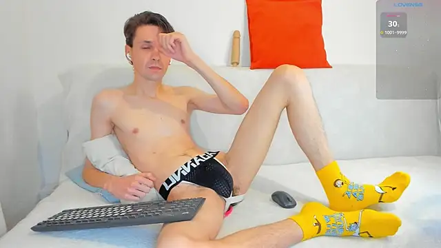 Jasper Sun online show from November 5, 2025, 9:26 pm