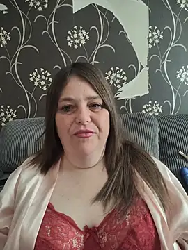 HouseWifeWhore Milf online show from June 29, 2026, 2:28 pm