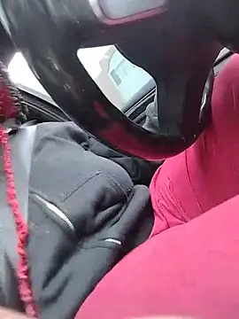 markquanna online show from October 30, 2025, 4:52 pm