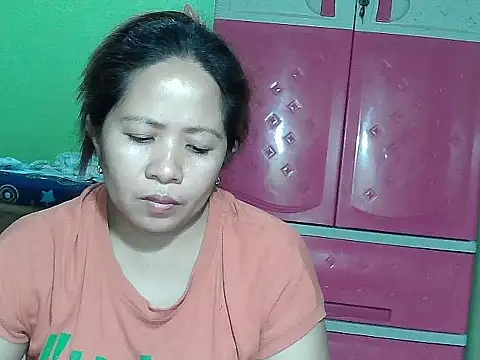 Snapshot of sweetlady_pinay chatting on September 10, 2025, 12:10 am sweetlady pinay online show from September 10, 2025, 12:10 am