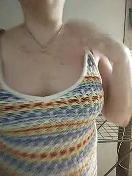 stefanyharper16 online show from April 4, 2026, 8:12 am