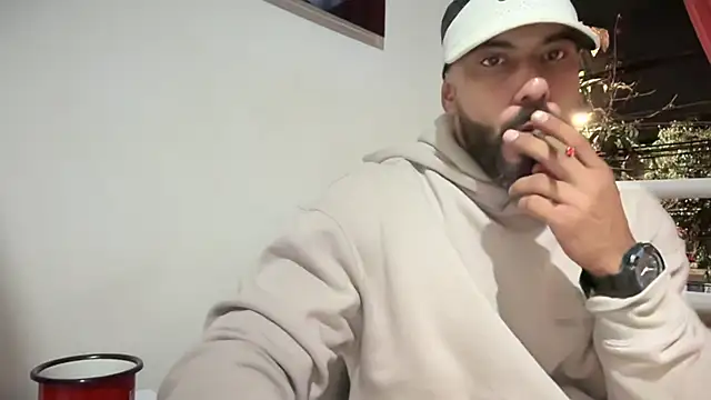 romeolovedark online show from October 15, 2025, 4:34 am