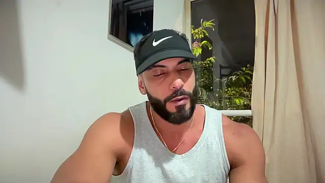 Snapshot of romeolovedark chatting on April 12, 2026, 4:06 am romeolovedark online show from April 12, 2026, 4:06 am