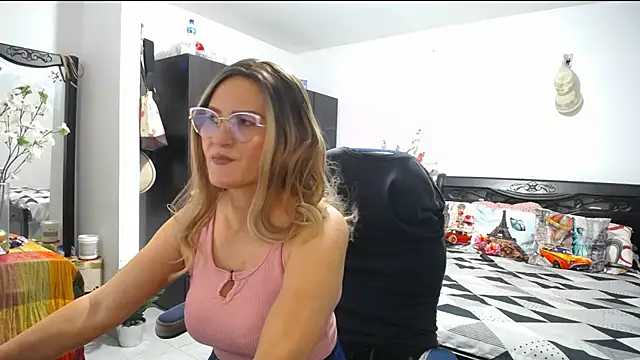 Xiimen online show from January 29, 2025, 12:43 am