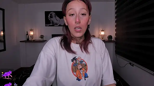 Mariana Joness online show from September 13, 2025, 3:06 am