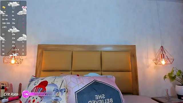 Snapshot of TIFFANYRUSSO chatting on December 18, 2024, 5:04 am TIFFANYRUSSO online show from December 18, 2024, 5:04 am