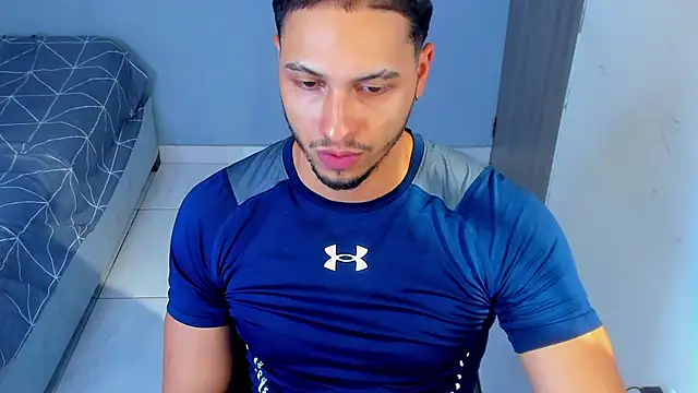 Kris Khalifa69 online show from March 27, 2026, 9:14 pm