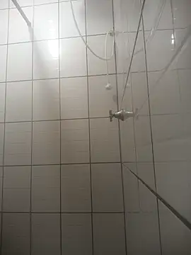 19cmpeni online show from November 19, 2025, 8:53 pm