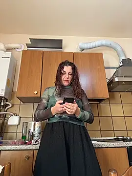 Snapshot of DaisyVibesss chatting on November 13, 2025, 9:52 am DaisyVibesss online show from November 13, 2025, 9:52 am