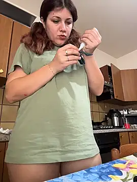 Snapshot of DaisyVibesss chatting on November 18, 2025, 9:58 am DaisyVibesss online show from November 18, 2025, 9:58 am