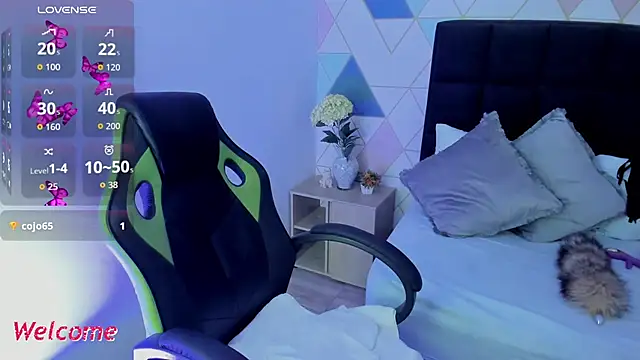 gisela27 online show from October 30, 2025, 12:28 pm