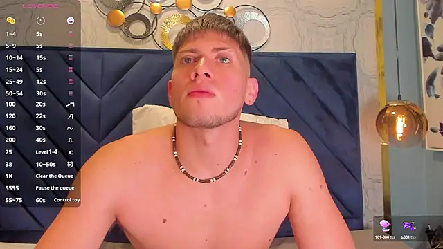 Snapshot of SebastianMaximoff chatting on January 15, 2025, 2:46 pm SebastianMaximoff online show from January 15, 2025, 2:46 pm