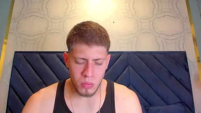 Snapshot of SebastianMaximoff chatting on September 25, 2025, 7:39 pm SebastianMaximoff online show from September 25, 2025, 7:39 pm