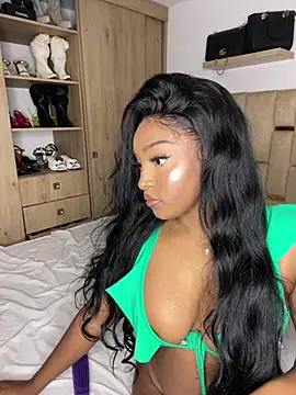 Snapshot of Chloe_Soler chatting on February 4, 2025, 7:22 pm Chloe Soler online show from February 4, 2025, 7:22 pm