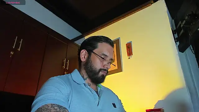 CamiloGray  online show from February 5, 2026, 4:00 pm