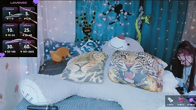 XNuka Flower LoverX online show from February 8, 2025, 3:53 pm