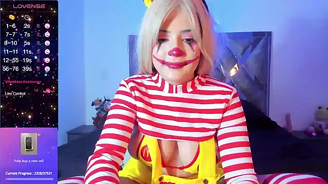 Snapshot of cutesarah_ chatting on December 2, 2024, 12:09 am cutesarah  online show from December 2, 2024, 12:09 am