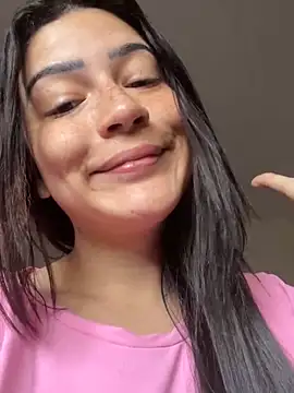 Snapshot of cutesarah_ chatting on January 4, 2025, 10:24 pm cutesarah  online show from January 4, 2025, 10:24 pm