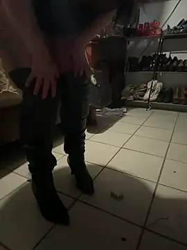 Cataleia21 online show from February 15, 2026, 4:03 pm