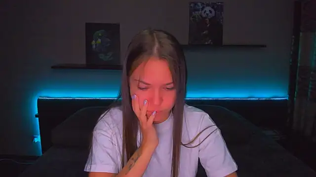 AlexaBarkley online show from December 18, 2025, 12:17 am