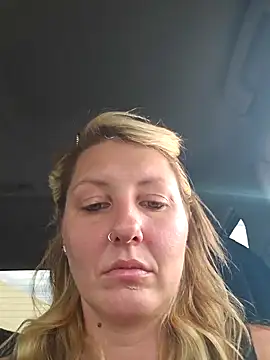 SheIsSomething online show from January 3, 2025, 11:01 pm