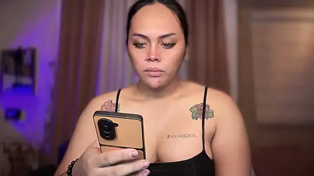 Snapshot of _MissKhimberlyXxx_ chatting on November 13, 2025, 8:41 pm MissKhimberlyXxx online show from November 13, 2025, 8:41 pm