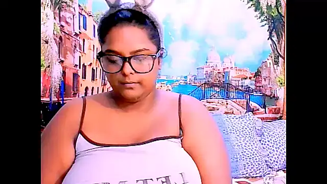 Indianfairy99 online show from April 13, 2026, 5:18 pm