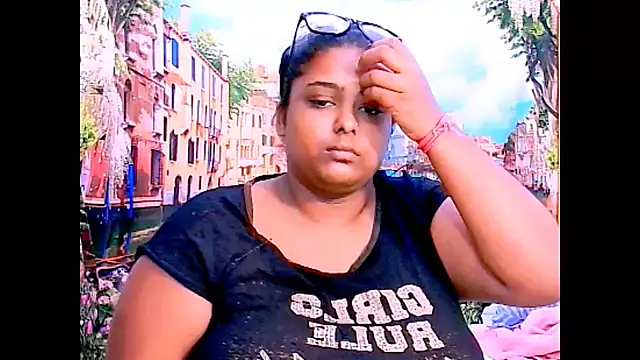 Indianfairy99 online show from April 14, 2026, 8:31 am