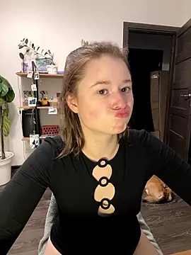 sweetest pie online show from December 8, 2024, 9:41 pm