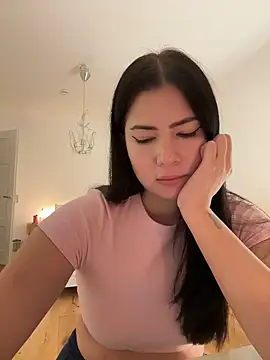 clairewntr online show from January 26, 2025, 6:37 pm