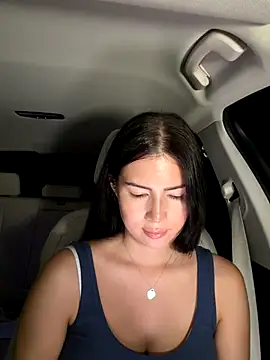 clairewntr online show from October 23, 2025, 6:28 pm